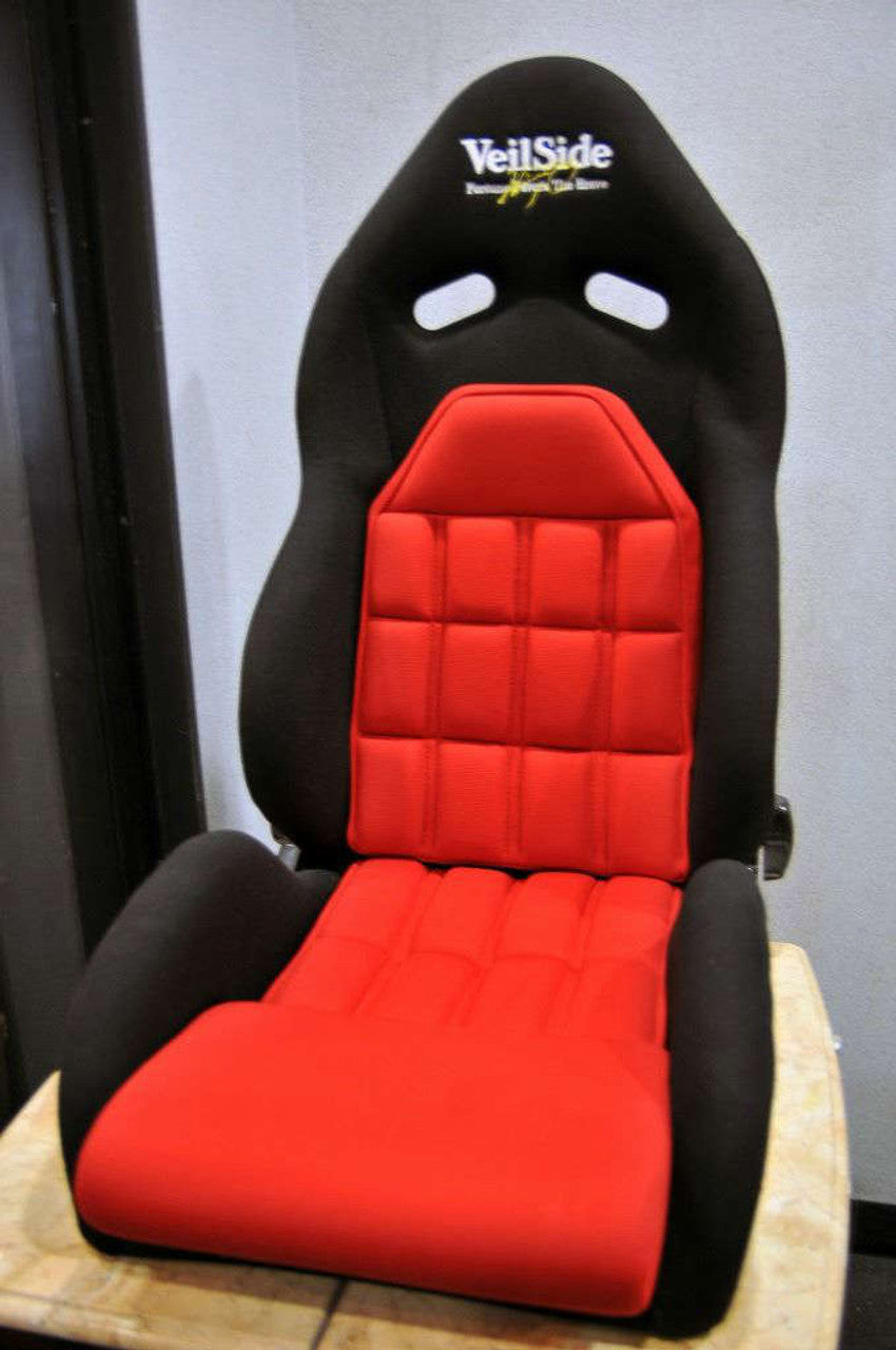 VeilSide VS D-1R Narrow Reclining Carbon Seat Black Center/Red